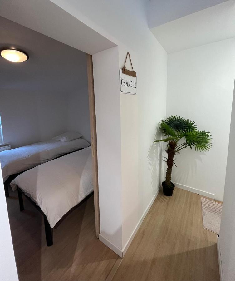 Grande Maison Et Jardin Metropole Seclin Exterior photo